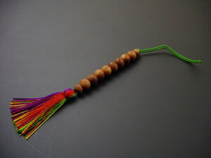 携帯ストラップ/白檀 御数珠ストラップ(緑紐)(南無大師遍照金剛)