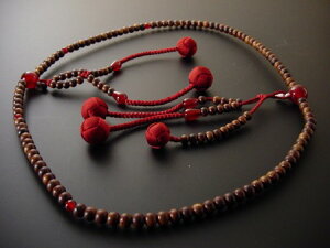 日蓮宗用本連数珠 栴檀 尺 エンジ色利休房 瑪瑙(メノウ)入り