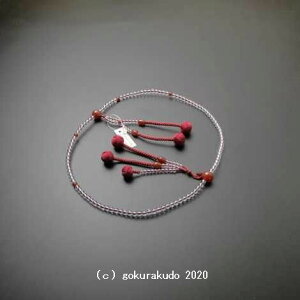 数珠 日蓮宗・法華宗 主玉(おもだま)水晶、 (親・四天・つゆ)メノウ、8寸 エンジ色利休房