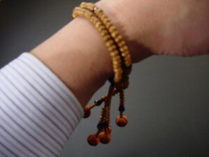 腕数珠本連タイプ 日蓮宗用正梅 茶水晶入り 利休房