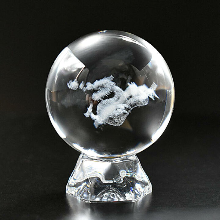 楽天市場】【縁起物】水晶-龍（ドラゴン）◇水晶製（径5cm）☆透明台座 
