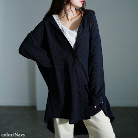 大きいサイズ レディース チュニック シャツ ブラウス バックタック格子柄シャツチュニック シャツチュニック ロングシャツ 長袖 ロング タック ボタン 襟 格子柄 エンボス加工 凸凹 ラウンドカット 無地 冬新作 春服 秋服 LL 2L 3L 4L 5L グレー ネイビー ゴールドジャパン