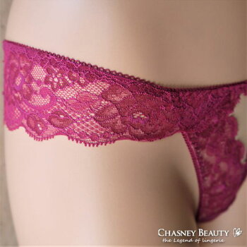 【チェスニービューティ(ChasneyBeauty)】”QUEEN”シリーズレースタンガ