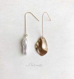 Pearl × mat metal plate pierce　アクセサリー　ピアス　GOLD　ゴールド　金　WHITE　ホワイト　白　大きめ　レディース　女性　大人可愛い　かわいい　フェミニン　上品　お洒落　おしゃれ　カジュアル エルバイロレッタ　E/L byLoretta　E/L