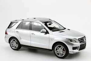 LS Collectibles 1/18 ZfX ML63 AMG Vo[ Mercedes silver