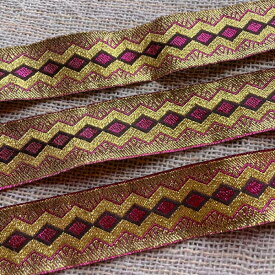 ＊1mでお届け＊チロリアンテープ アジア チェンマイ タイ リボン モン族 ラインテープ 縁取り 手作り 極太 クラフト ハンドメイド 花 20mm 25mm アジアン雑貨 エスニック ヒッピー 手芸用品 猫 猫雑貨 輸入雑貨 手芸 ネイティブ 刺繍 首輪 リード 小物作り 犬服 モン族