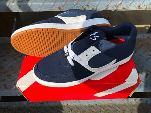 [ŃfEfbgXgbN] GX ANZ X u[/zCg 27cm XP[g XP[^[ Xj[J[ (es ACCEL SLIM) yX ؂z