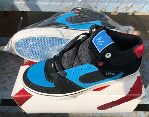 [ŃfEfbgXgbN] GX XNGA~bh×Sean Sheffey×[Xh ubN/u[ 27cm XP[g XP[^[ Xj[J[ (es SQUARE ONE Sean Sheffey collabo) yX ؂z