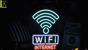 AJG݁@lI TCWIFI INTERNET@AJG݁@lICg@d@BAR@CeA@AJ@USA@@Ԃ̃AJG݂ⒿObY𑽐܂ C