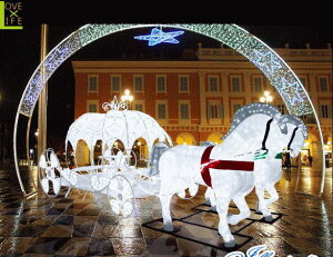 C~l[V@LED NX^O[ vZX̔nԔnԁ@3D@^pi@NX}X@C~l[V@d@@@p[eB@Cxg@@LED@`[t@N킢