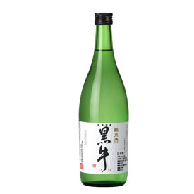 【楽天1位】 ★ 日本酒 正規取扱店　限定流通商品 和歌山県　黒牛（くろうし）純米 720ml 数量限定 正規取扱店