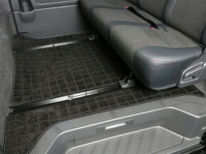 ユーアイビークル(Uivehicle)■セカンドシートロングスライドレール+専用マットのフルセット■ハイエース ナローS−GL/ワイドS−GL※個人宅配送不可(西濃運輸支店止め可)