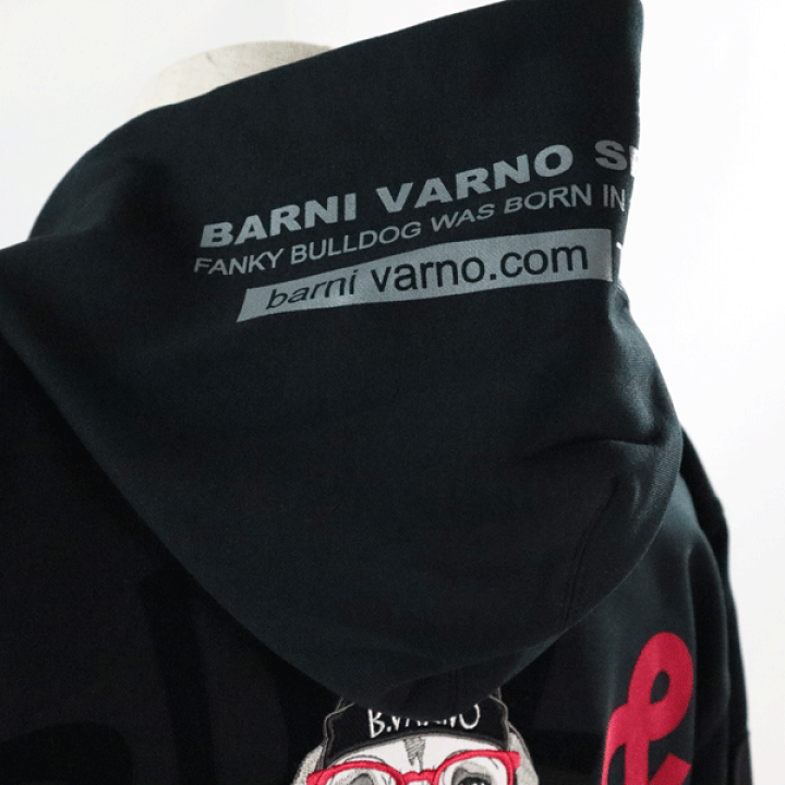 BARNI VARNO バーニ ヴァーノ パーカー フーディ フルジップ ロゴ 楽天市場】バーニヴァーノ LLサイズ パーカー上下セット set
