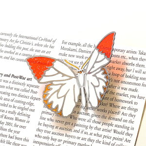 BUTTERFLY MAGNET S WHITE@io^tC }Olbg S zCgj