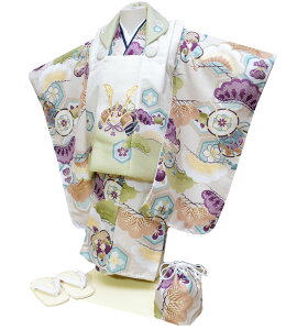 七五三 753 着物 3歳 男の子 被布セット 花うさぎ ブランド 兜柄 白 ヒワ/薄ベージュ 花わらべ姉妹ブランド 必要な物は全て揃ったフルセット 2024〜2025年度 新作 販売 購入
