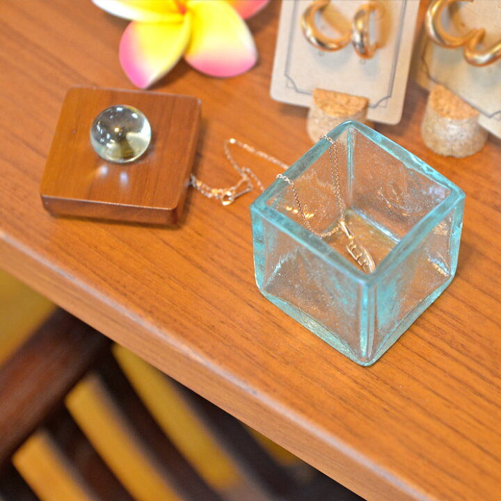 楽天市場】アジアン雑貨 キャニスター Sサイズ 5cm×5cm×9cm 
