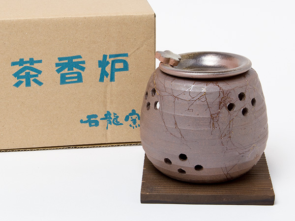 石龍 焼〆ダルマ形藻がけ茶香炉0-165お茶のふじい・藤井茶舗 お茶のふじい
