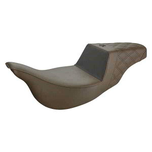  sȎYƂ́A[`ptH[}XObp[V[gg܂ Th} Unknown Industries Extended Reach Seat - Carbon Fiber/Gripper/Lattice Stitch - Brown - FL '08-'23 UN08-07-173BREX DRAG 08011361