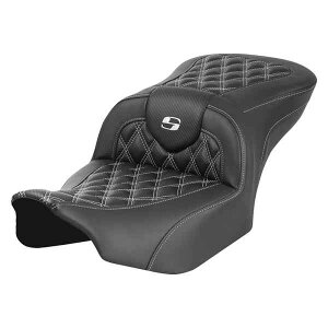 [h\t@? eBXXeb`V[g Th} RoadSofa? Seat - without Backrest - Carbon Fiber - Lattice Stitch - White Stitch - FLTR/FLHX '23-'24 823-07-20606 DRAG 08011785