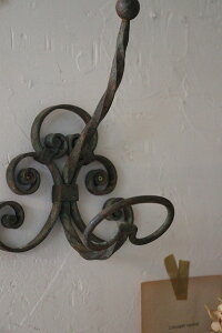 1̉iłB tXBrocante KтACAtbN U22