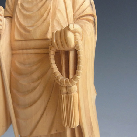 楽天市場】木彫り 仏像 遍路大師 高さ25cm 柘植製 修行大師 弘法大師