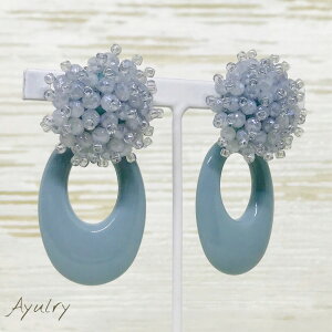 y[֑z̏ȃu[O[̃r[YJ{VƑ傫ȃANt[ṽsAXS[h`^sAXECO