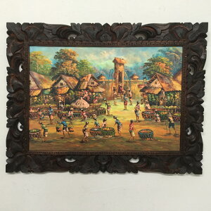 【インテリア雑貨 おしゃれ バリ風】 アジアン雑貨 インテリア バリ風 バリの絵 風景画 村 市場の絵 村の門を囲んだ市場の絵 84×64cm ウォールデコレーション アートパネル 壁飾り 壁掛け バ