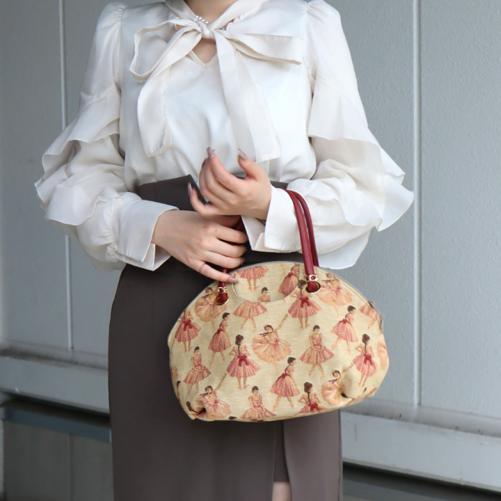 楽天市場】バッグ ハーフムーン バレリーナ柄 ハンドバッグ ゴブラン