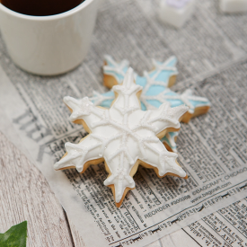 【雪の結晶クッキー】アイシングクッキー クッキー クリスマス かわいい お菓子　プチギフト