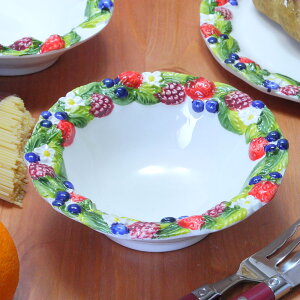 フルーツ柄 ベリー柄 デザートボウル サラダボウル 陶器 洋食器 テーブルウェア 南欧食器 皿 イタリア製 白 おもてなし 食器 ギフト 直径16cm サラダボール 鉢 カラフル 小鉢 ヨーロッパ europe_
