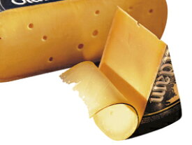 オールド・アムステルダム（カット）ハードタイプ オランダ チーズ kaas cheese ちーず 熟成チーズ westland 旨み コク 芳醇 アミノ酸 ビールのおつまみ ワインのお供 プレゼント 手土産 優秀味覚賞