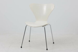 Fritz Hansen(tbcEnZ)@Zu`FA@Arne Jacobsen(AlERuZ)@kƋre[WyAeB[N fUCi[Ƌ {  fXN`FA _CjO`FA z