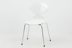 Fritz Hansen(tbcEnZ)@Ag`FA@zCg@Arne Jacobsen(AlERuZ)@kƋre[WyAeB[N fUCi[Ƌ {  z