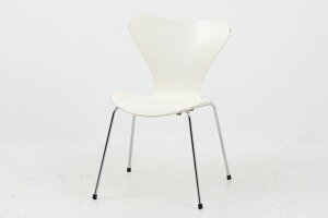 Fritz Hansen(tbcEnZ)@Zu`FA@Arne Jacobsen(AlERuZ)@kƋre[WyAeB[N fUCi[Ƌ {  fXN`FA _CjO`FA z