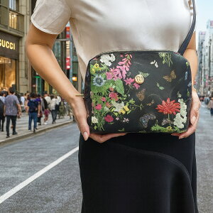 �y�X�[�p�[�Z�[��P10�{�zCHOUCHOU Morpho ORIGINAL POUCH �|�[�` �`���E�`���E �V�����_�[�o�b�N ����� ���e�t �ԕ� �h�J �P�[�X �� ������� �R�X�� �������� �o�b�O �����t�H ���X �I���W�i�� ���|