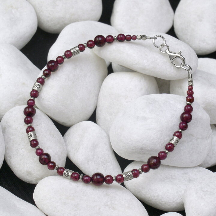 楽天市場】カレン 族 シルバー 深紅の輝き ガーネット ビーズ  