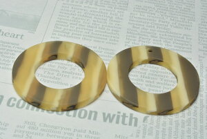 r[YNu AN XgCv `[ Eh 2 uE 34mm t[v L[z_[ lbNX sAX