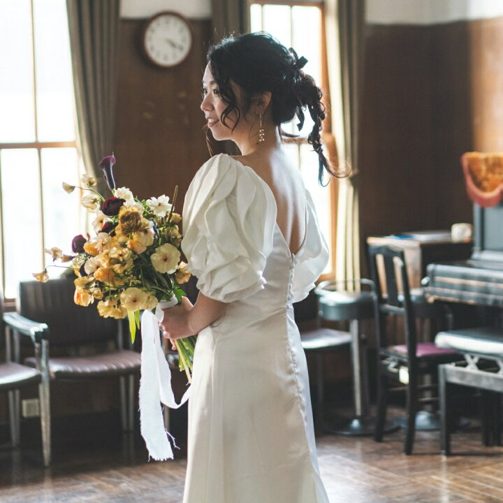 楽天市場 ウェディングドレス 前撮りドレス 二次会ドレス フォトウエディング パフスリーブ 二次会 花嫁 スレンダードレス 後撮り ウエディングドレス 披露宴 シンプル コンパクト 5号 7号 9号 11号 13号 格安 安い Dress Chocolat