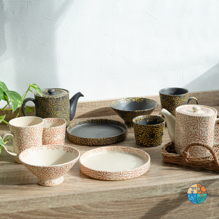 楽天市場】波佐見焼 茶碗 撥水花散らし 長十郎 花柄 茶付 夫婦茶碗