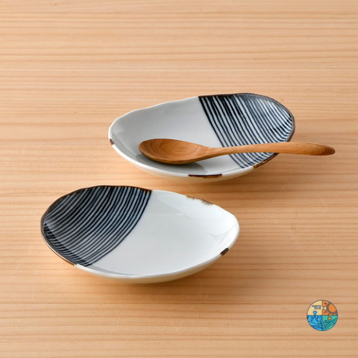 楽天市場】波佐見焼 ハーフライン 楕円プレートS なぶり銘々皿