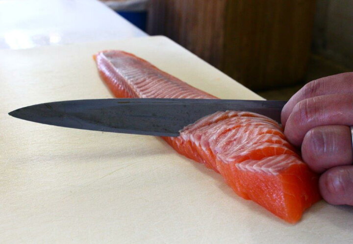 楽天市場 ふるさと納税 鮮魚直送 サク 刺身用 キングサーモン ニジマス 富士の介 0 210g 2p 山梨県富士吉田市