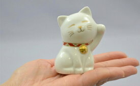 【ふるさと納税】有田焼 香蘭社 招き猫・置物 縁起物 インテリア 招福 猫 福 まねきねこ 35000円 3.5万円 A35-581
