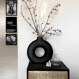 【 再販 】オブジェ 置物 花瓶 フラワーベース 大きい 一輪挿し 韓国雑貨 北欧 インテリア 陶器 黒 ブラック モダン おしゃれ フラワースタンド フラワーポット 観葉植物 インテリア雑貨 玄関 リビング 和室 雑貨 ｜ ブラック ｜2サイズ｜