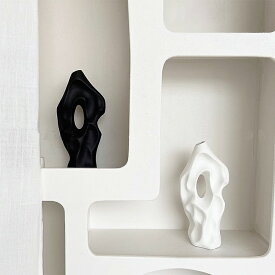 【 再販 】インテリア オブジェ 花瓶 フラワーベース 置物 いびつ ドライフラワー フェイクフラワー 一輪挿し 韓国雑貨 北欧 セラミック モダン おしゃれ フラワースタンド フラワーポット 観葉植物 インテリア雑貨 リビング 雑貨 モノトーン ＜ モノトーン特集 ＞