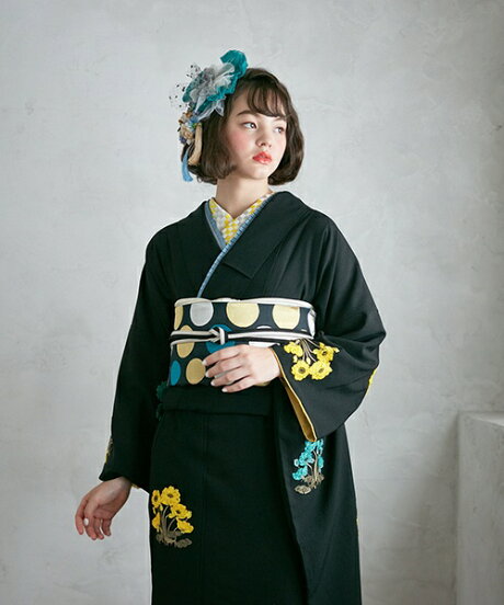 楽天市場 振袖 恋の予感 振袖 ふりふオリジナル 大正ロマン 成人式 結婚式 結納 入学式 卒業式 パーティー 2次会 仕立て上がり プレタ フリーサイズ レトロ モダン 白 黒 花 刺繍 かわいい 華やか 豪華 和風 着物 Furifu ギフト プレゼント 実用的 ふりふ 楽天市場店
