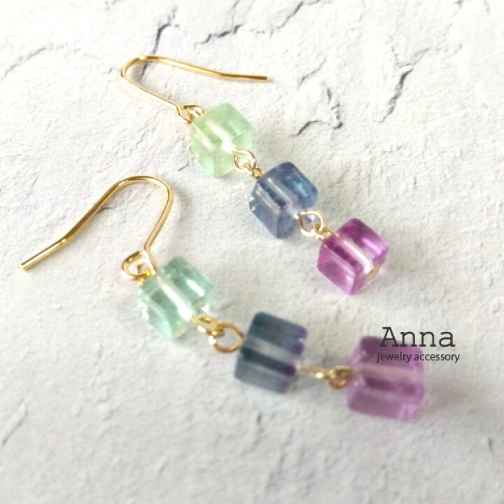 楽天市場】フローライト（ほたる石）のキューブキャンディピアス 3連  