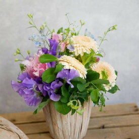 フラワー アレンジメント 花 かわいい 誕生日 お祝 開店祝い プレゼント チューリップ バラ アレンジ 送料無料 【花匠美ブランド】