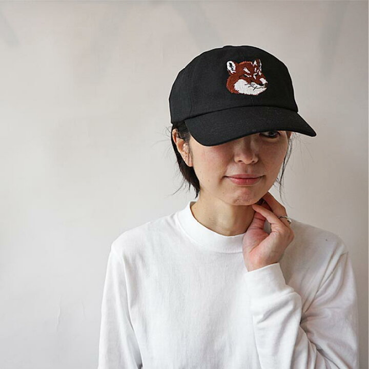 楽天市場 1 000円クーポン発行中 メゾンキツネ キャップ レディ ス メンズ Maison Kitsune ローキャップ 帽子 浅め キツネ 刺繍 かわいい フリーサイズ ユニセックス Large Fox Head Embroidery 6p Cap Huww0007 22aw 新作 J Pia 楽天市場 1 000円クーポン発行中 メゾンキツネ キャップ レディ ス メンズ Maison Kitsune ローキャップ 帽子 浅め キツネ 刺繍 かわいい フリーサイズ ユニセックス Large Fox Head Embroidery 6p Cap Huww0007 22aw 新作 J Pia