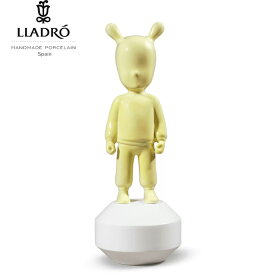 The Yellow Guest 小 LLADRO リヤドロ 黄 リアル フィギュリン リアドロ ゲスト 置物 オブジェ インテリア 人形 磁器 おしゃれ かわいい スペイン プレゼント 玄関 お祝い 新築 開業 癒し リビング 寝室 事務所 オフィス 【正規品】 01007735