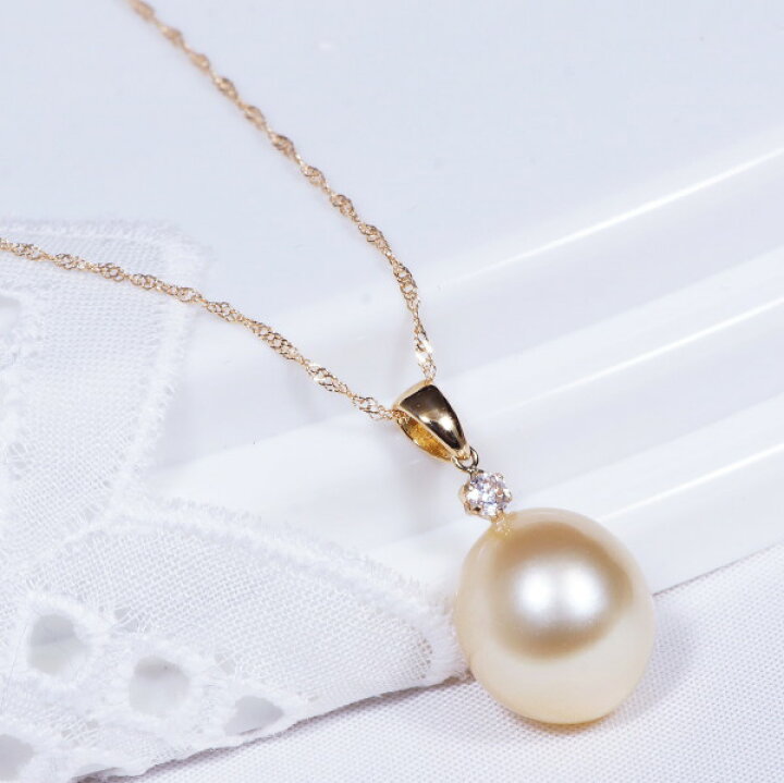 楽天市場】K18 10mm 南洋白蝶貝真珠ペンダント ゴールデンパール 18金  